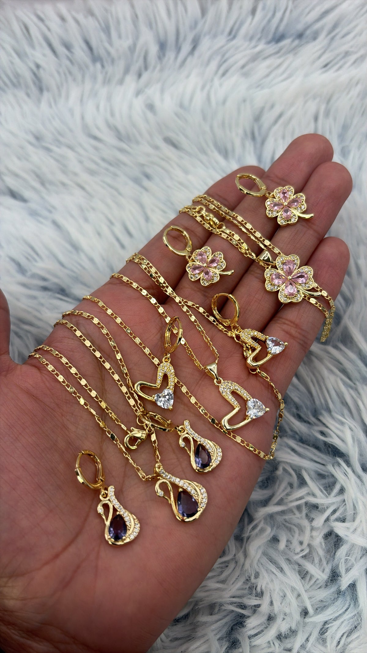 Lote 3 Aros + 3 Cadenas + 3 Dijes enchapadas en oro | N°2